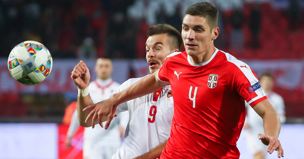United zagrizao za "novog Vidića" koji je uspio zaustaviti i Mandžukića